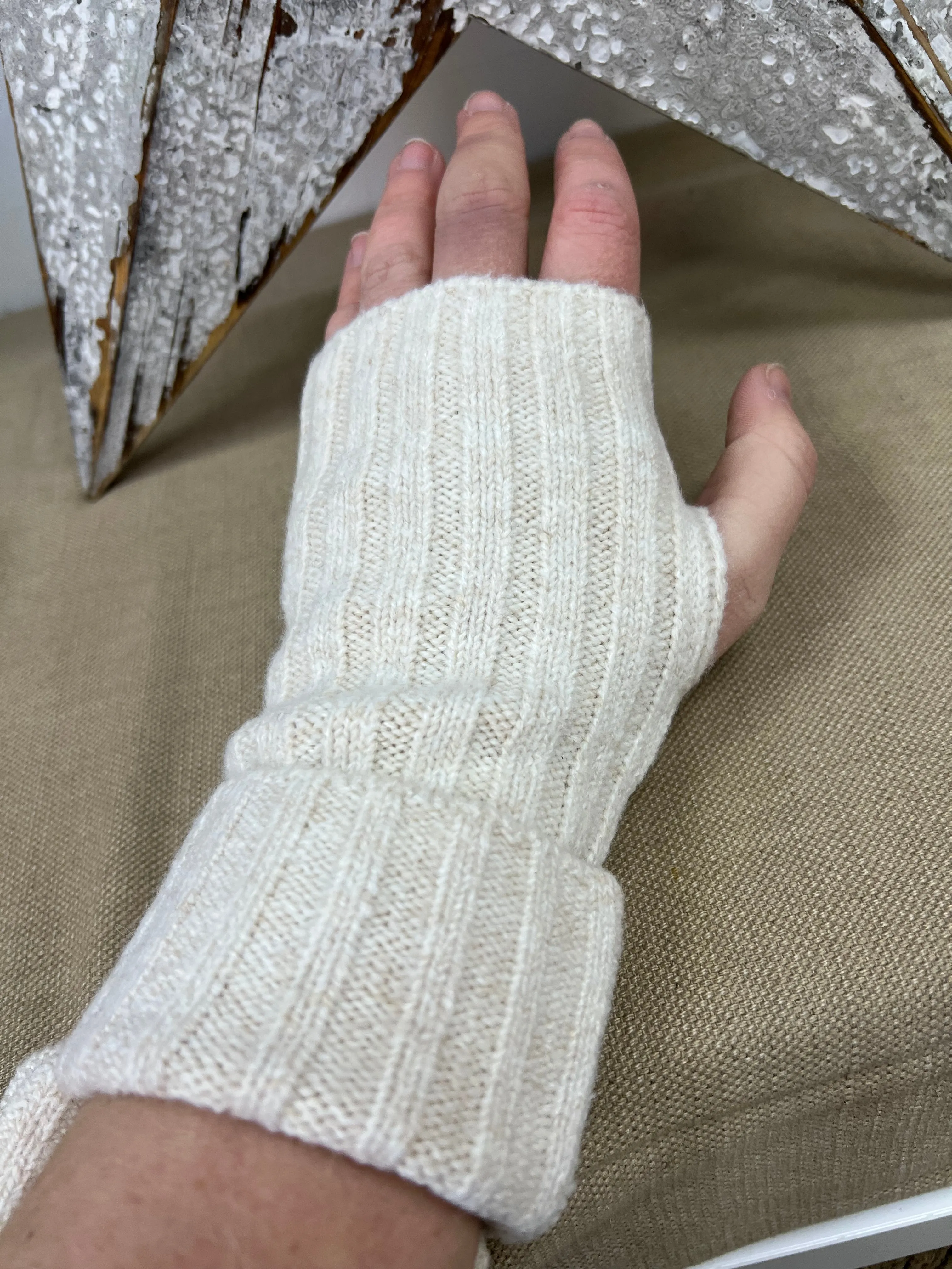 Cashmere Fingerless Gloves - Cream