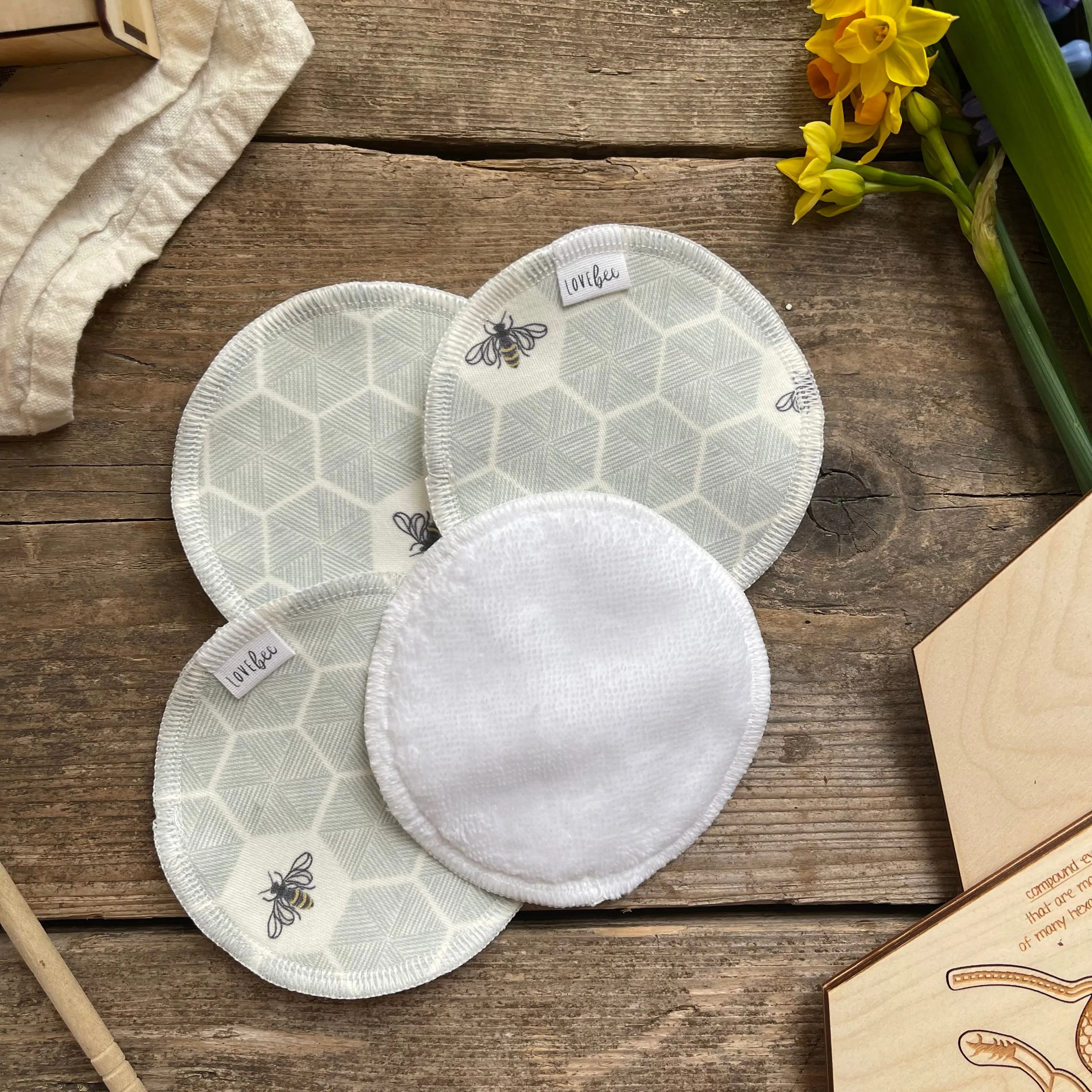 Honeycomb Bee Reusable Breast Pads