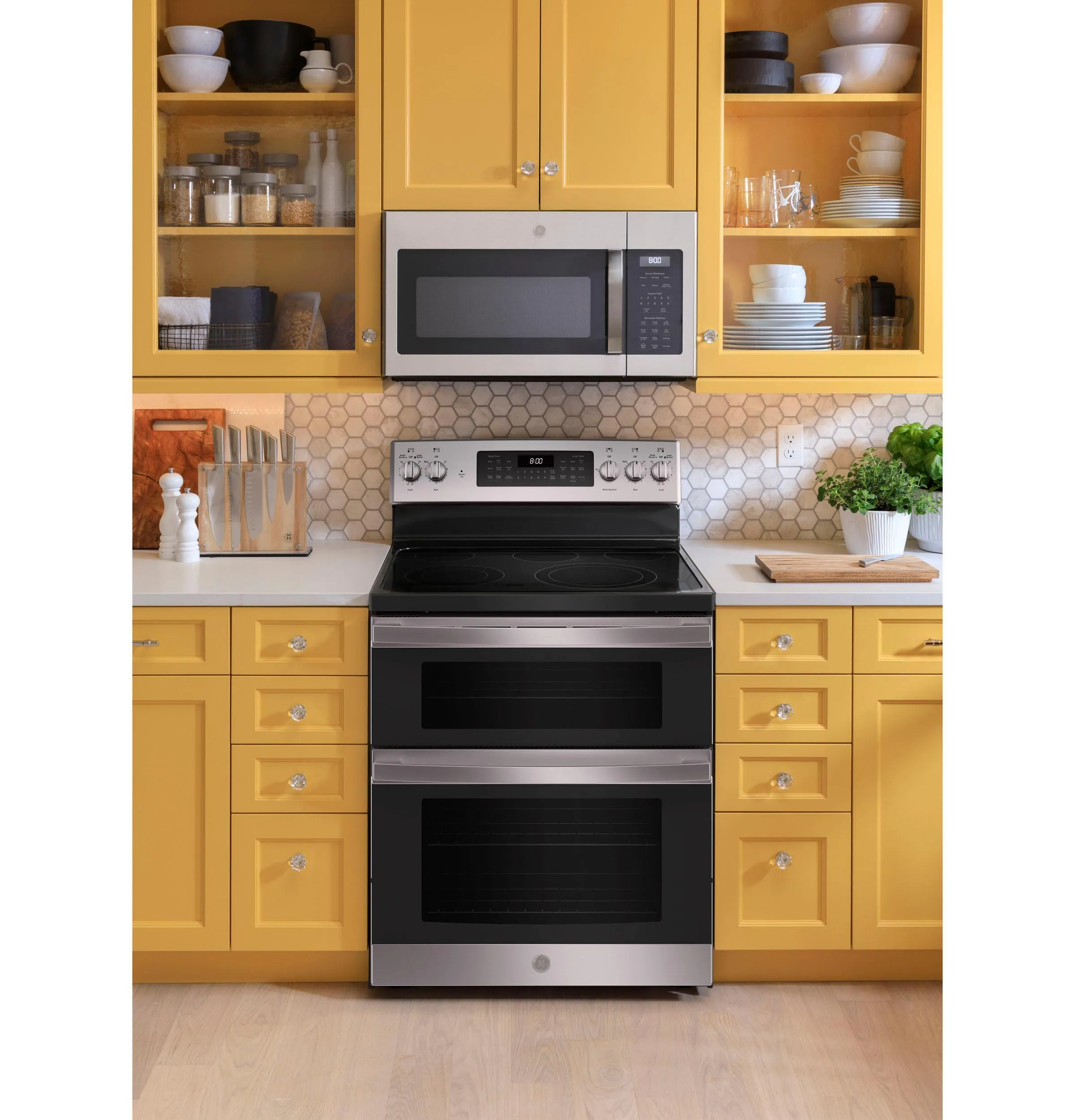 JBS86SPSS GE® 30" Free-Standing Electric Double Oven Convection Range