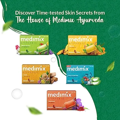 Medimix Ayurvedic Classic 18 Herbs Bathing Soap 125g (Combo Pack of 8) | Natural Oils For Healthy & Protected Skin | Shop Herbal | Natural | Paraben-free & Sulphate-free | 100% Vegan